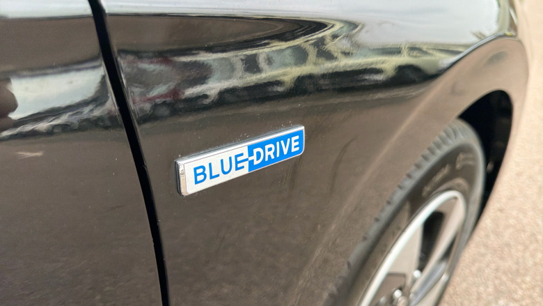 Hyundai IONIQ 1.6 GDi Hybrid Premium 5dr DCT Hybrid Hatchback